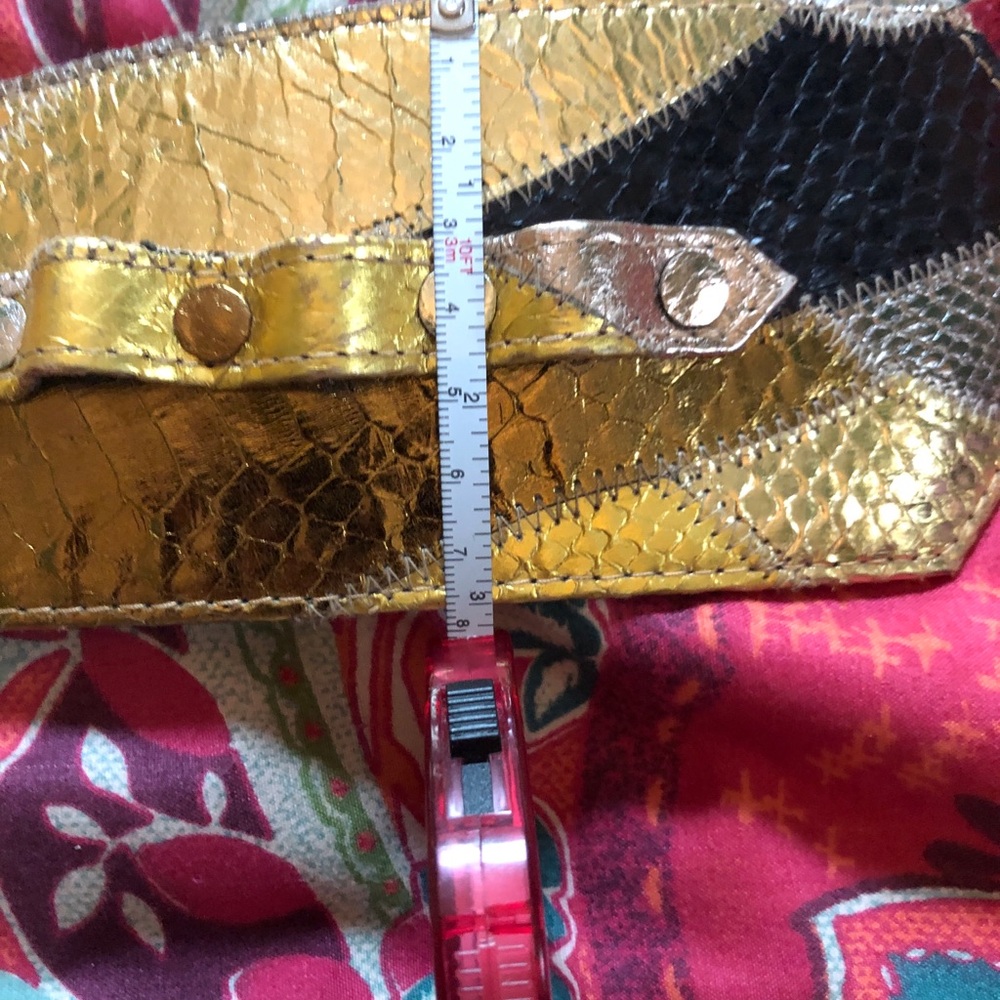 Genuine Snake Skin Metallic Gold Belt - Picture 2 of 9
